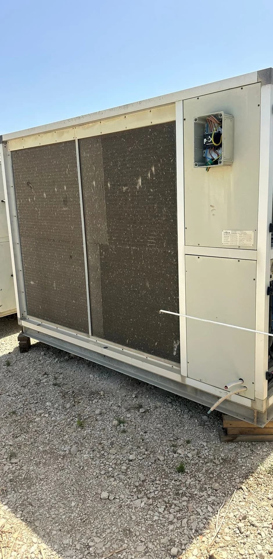 Unique Engineering and Airconditioning Ltd CH-14-TR